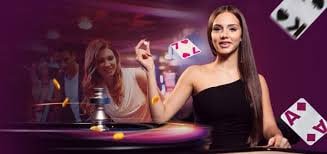 Dealer profesional koboislot menyajikan No Commission Baccarat dengan kamera HD multi-sudut
